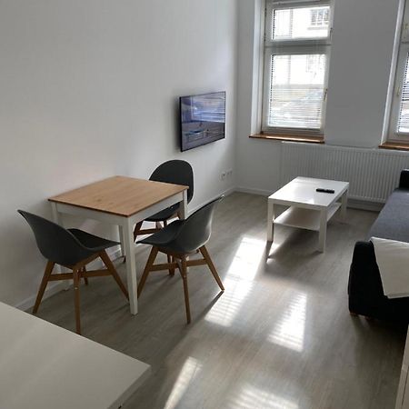 Zentrale Und Schoene Ferienwohnung Lübeck Buitenkant foto