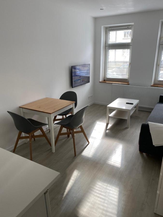 Zentrale Und Schoene Ferienwohnung Lübeck Buitenkant foto